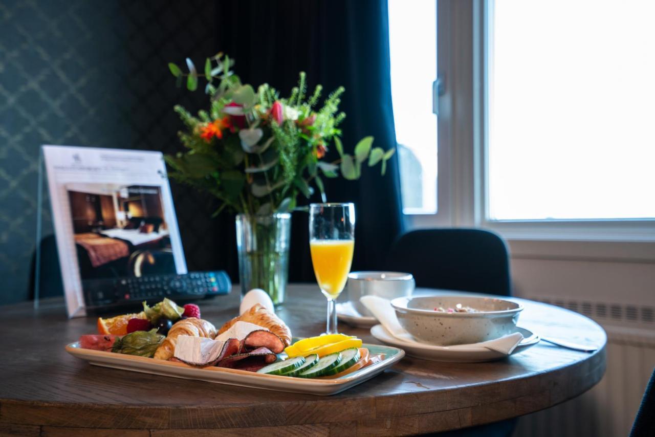 Hotell Hallstaberget Sollefteå Екстериор снимка