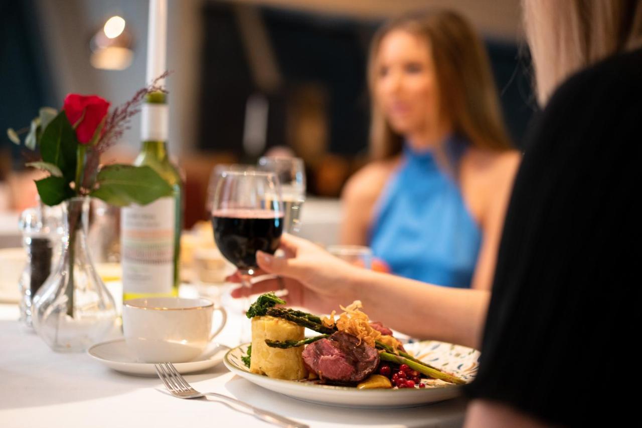 Hotell Hallstaberget Sollefteå Екстериор снимка