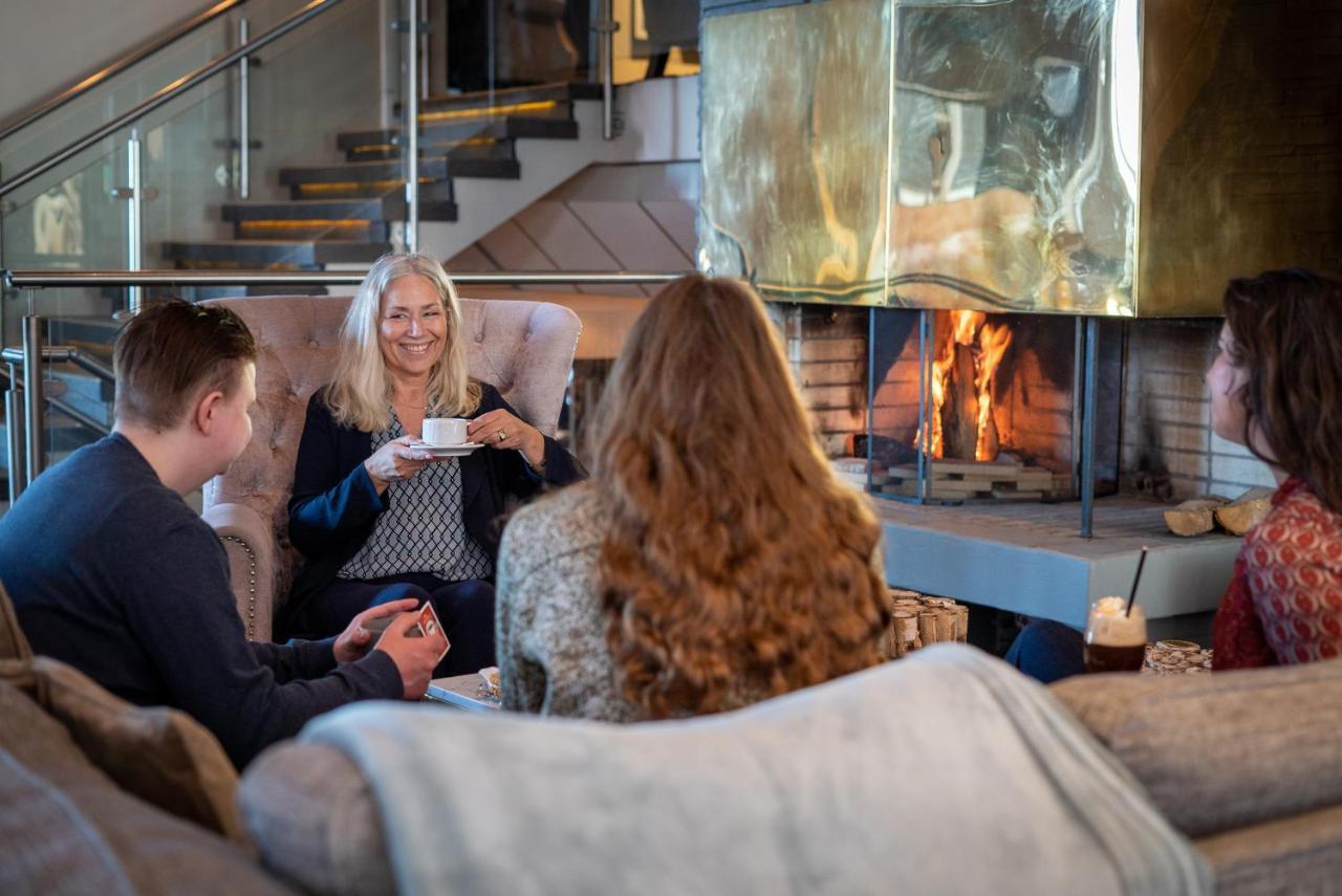 Hotell Hallstaberget Sollefteå Екстериор снимка