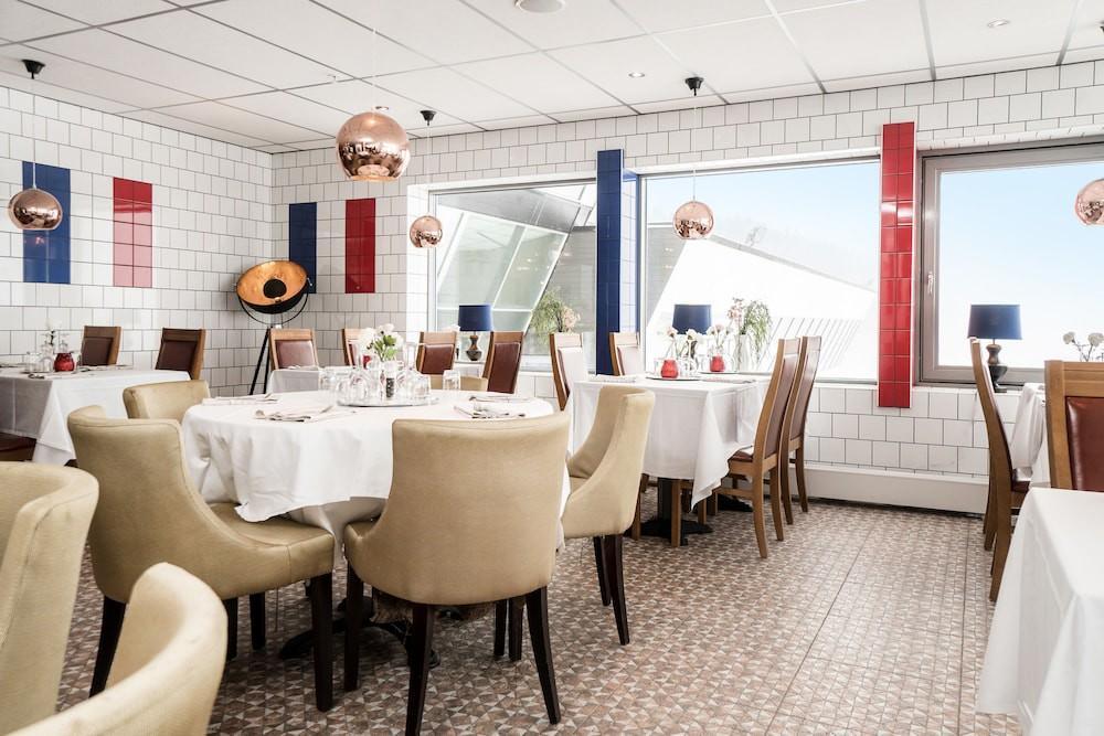 Hotell Hallstaberget Sollefteå Екстериор снимка
