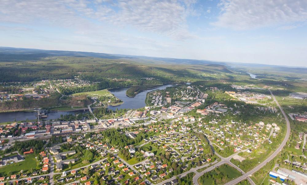 Hotell Hallstaberget Sollefteå Екстериор снимка